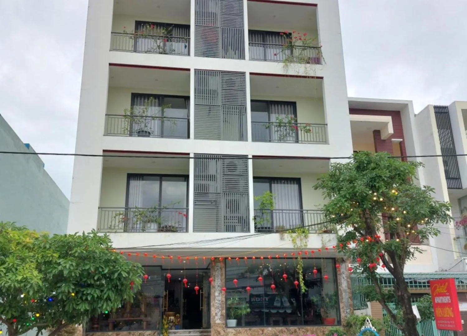 Hien Luong Hotel &Apartment location